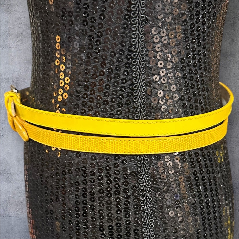 Yellow Double Buckle Belt Genuine Leather Lined Small 32"‎ - Picture 4 of 9